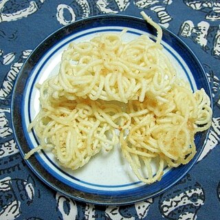 揚げそうめんせんべい